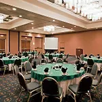 Doubletree By Hilton Orlando Airport Hotel 